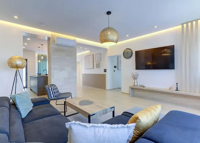 One * Novi Vinodolski