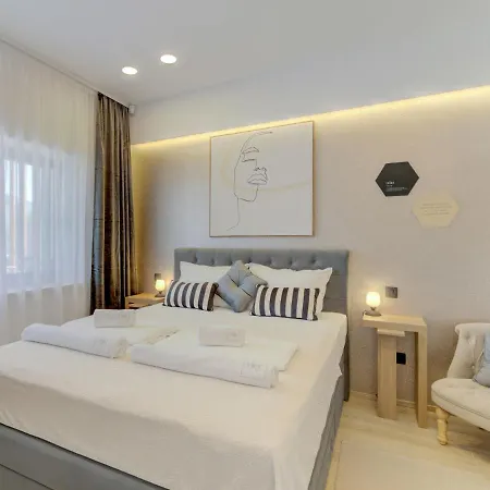 One By Interhome Villa Novi Vinodolski